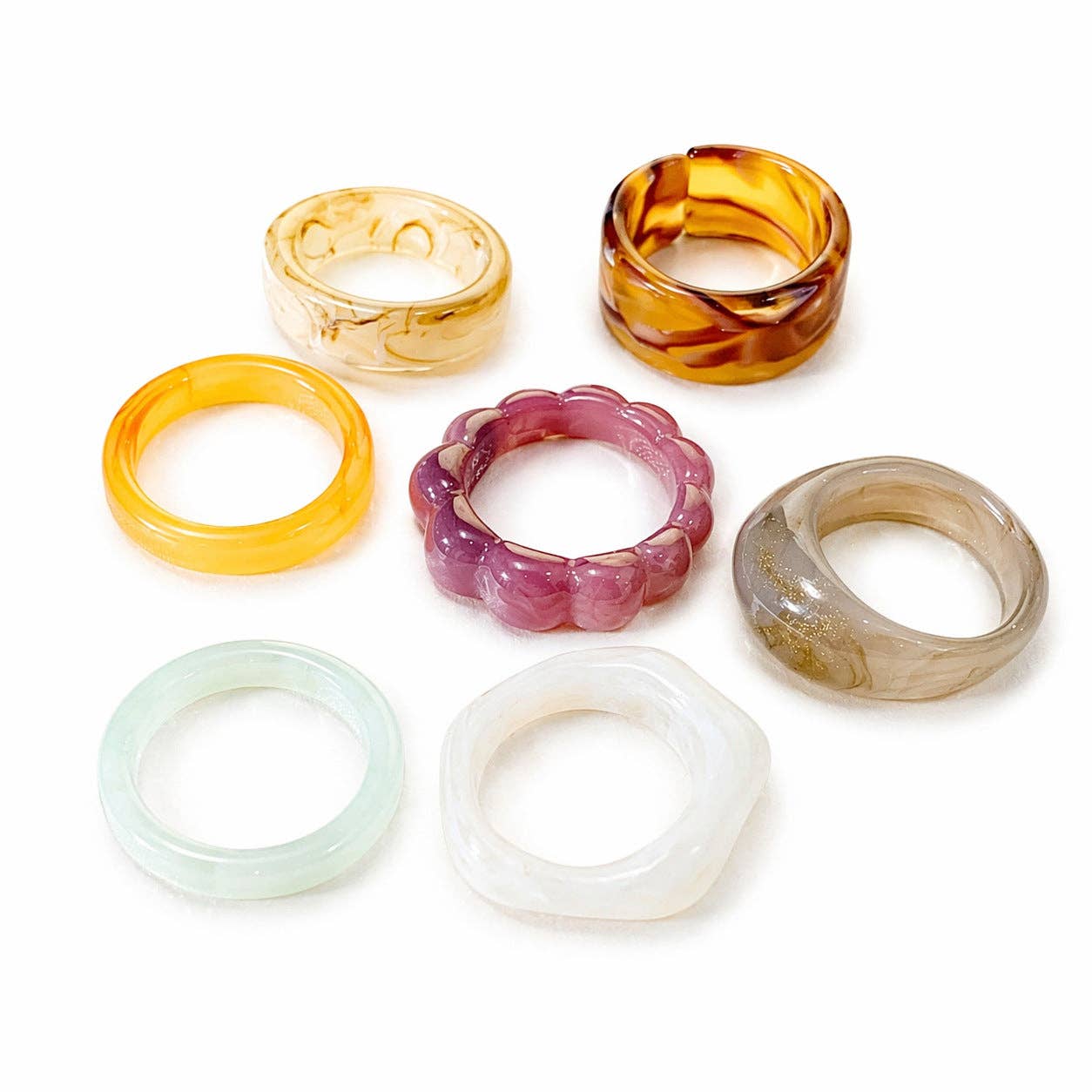 7-Piece Resin Ring Set - Style 2