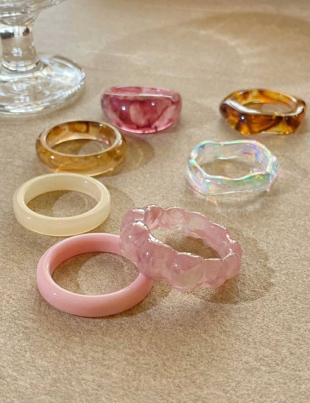 7-Piece Resin Ring Set - Style 1
