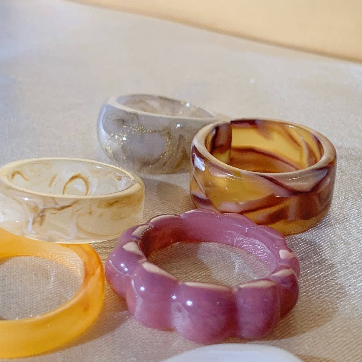 7-Piece Resin Ring Set - Style 2
